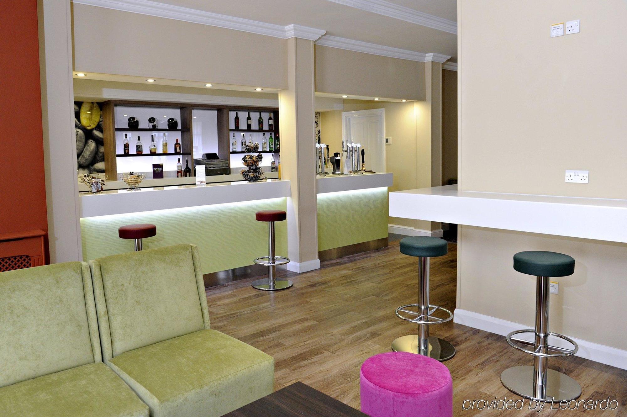 Link Hotel Loughborough Restaurante foto